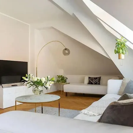 Musikviertel Zentrum Sued - Zentral Und Dennoch Ruhig Apartment
