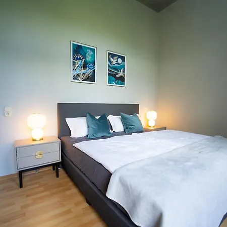Musikviertel Zentrum Sued - Zentral Und Dennoch Ruhig Apartment