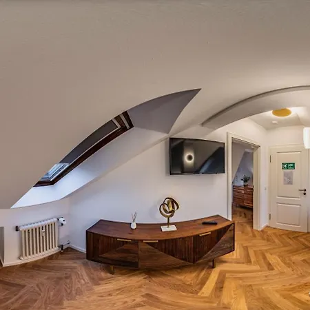 Musikviertel Zentrum Sued - Zentral Und Dennoch Ruhig Apartment *